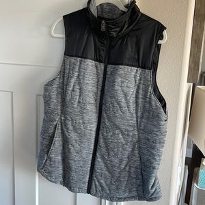 The Northface vest